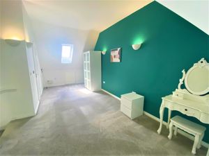 Photo 14- click for photo gallery